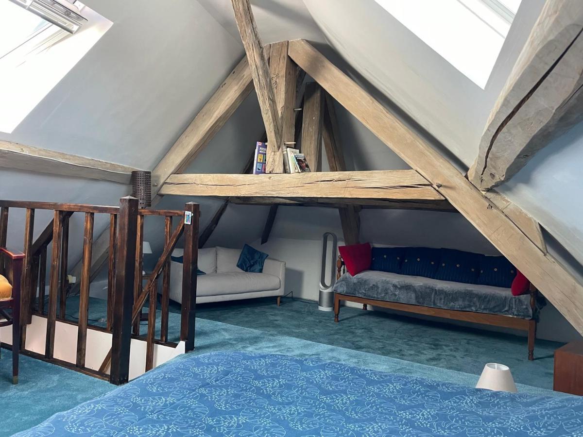 Villa Fontaine Avec Piscine Interieur Chauffee-Maison De Campagne Familiale -Ideal Vacances Ou Sejour Professionnel -3 Chambres-Bureau Separe -Lit Bebe - Parking Facile & Gratuit エクステリア 写真